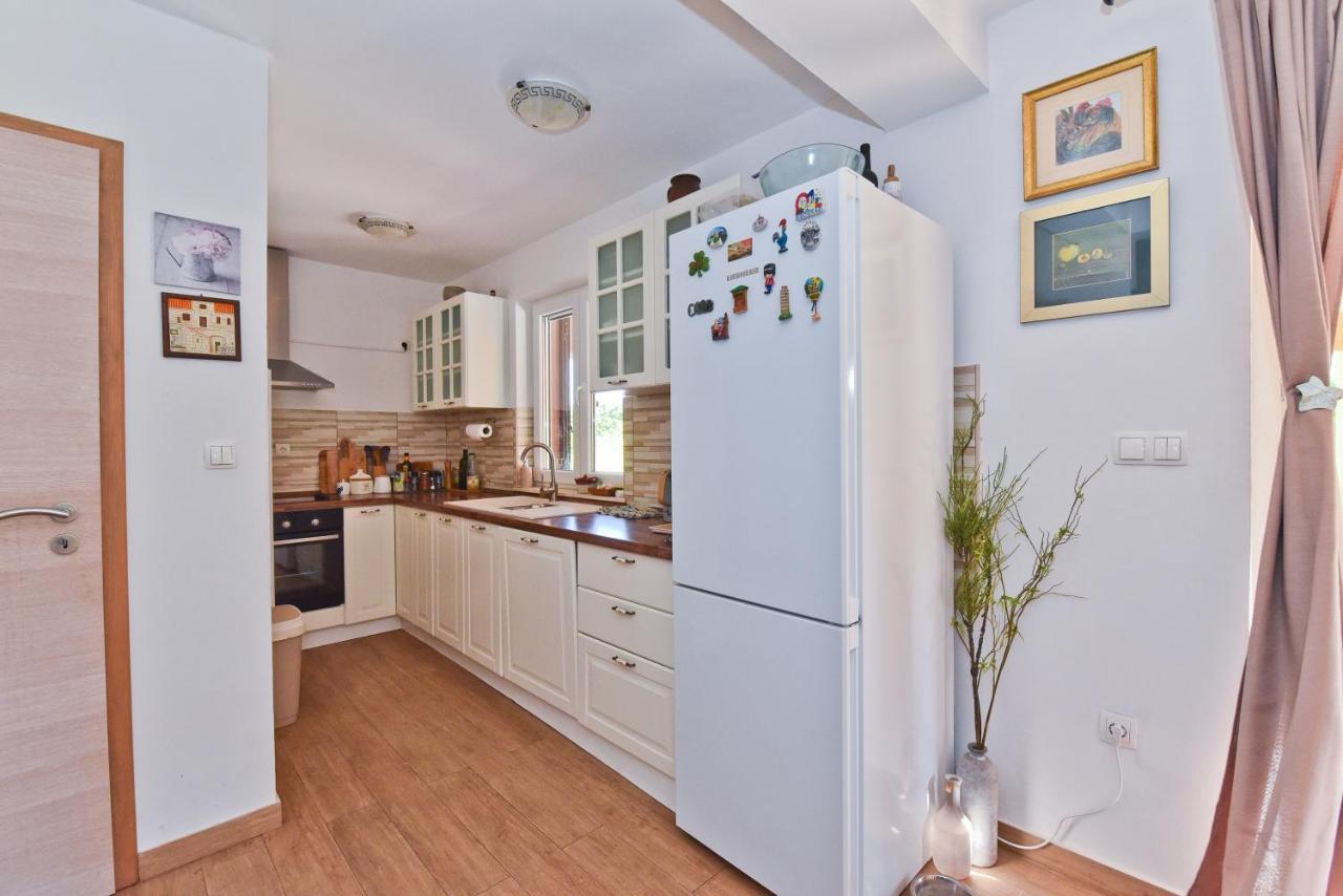 Holiday Home Taras Smilcic Dış mekan fotoğraf