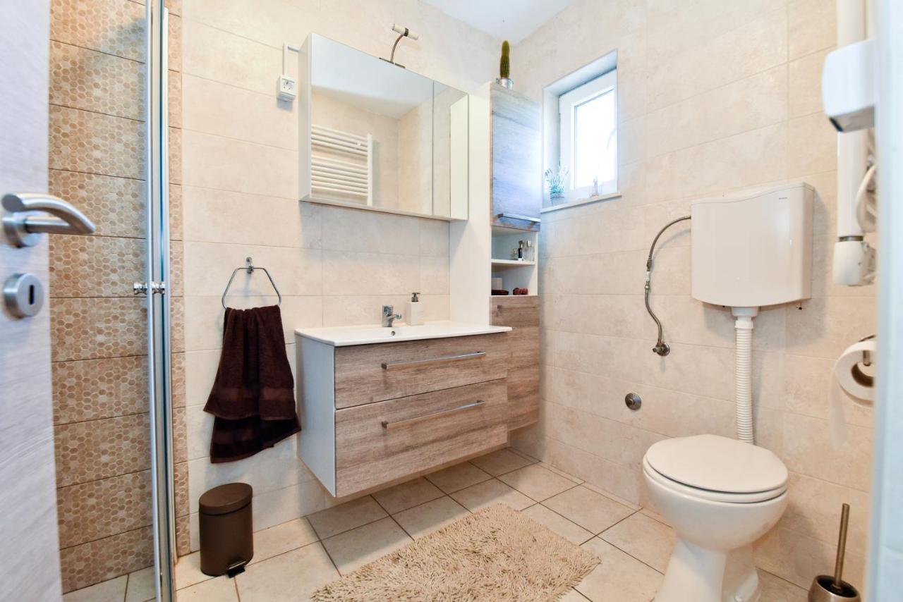 Holiday Home Taras Smilcic Dış mekan fotoğraf