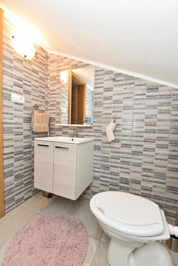Holiday Home Taras Smilcic Dış mekan fotoğraf